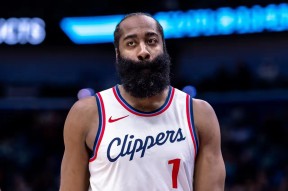 爱游戏-包含哈登连续七场比赛得分超过比赛规则变更，篮网不断突破！的词条